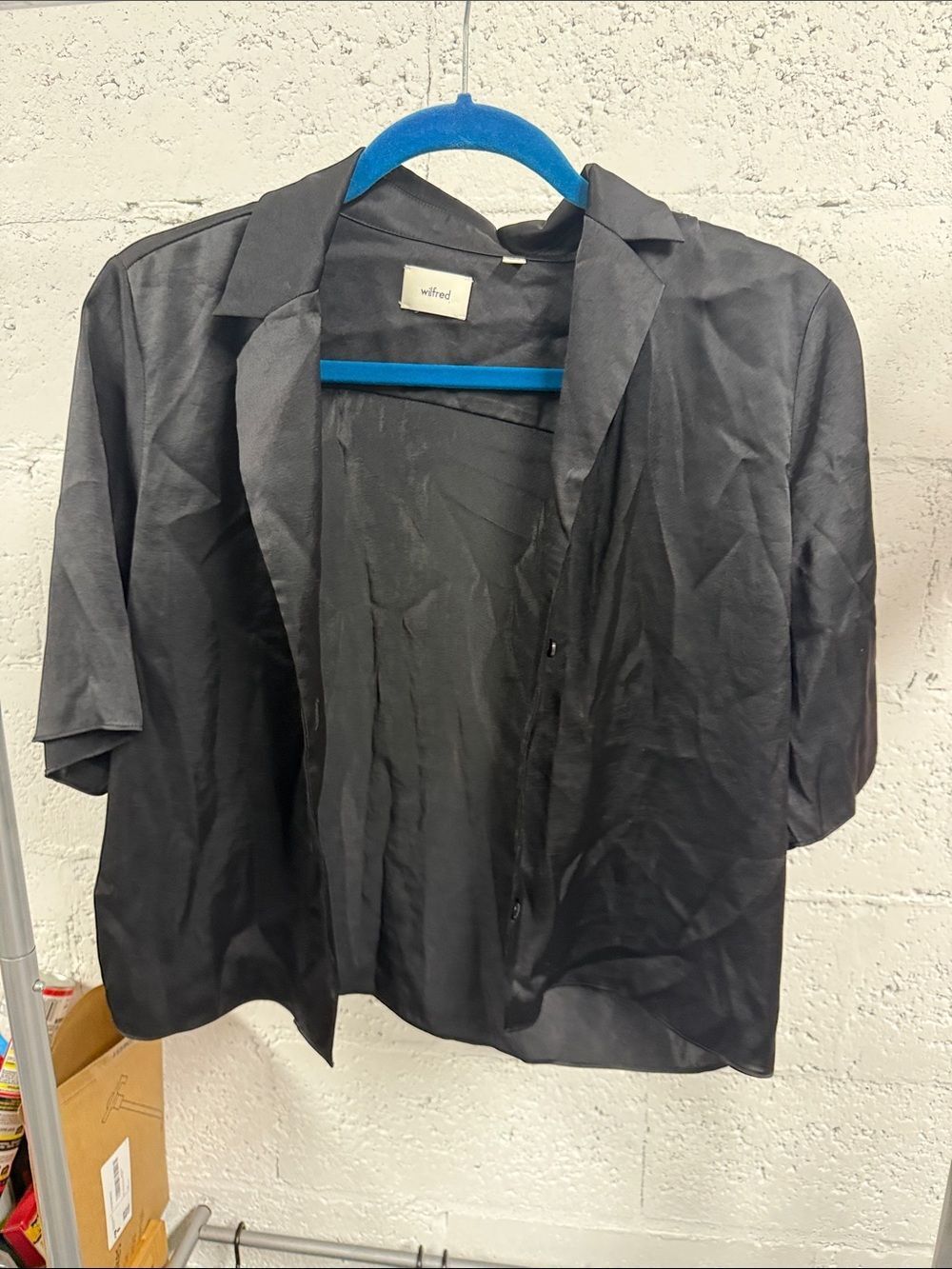 Wilfred Black Short-Sleeve Button Down Silk Top NWOT Size Small